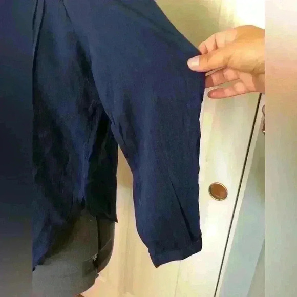 AMERICAN EAGLE OUTFITTERS DARK BLUE LONG SLEEVE BUTTON BLOUSE XS - Picture 3 of 6